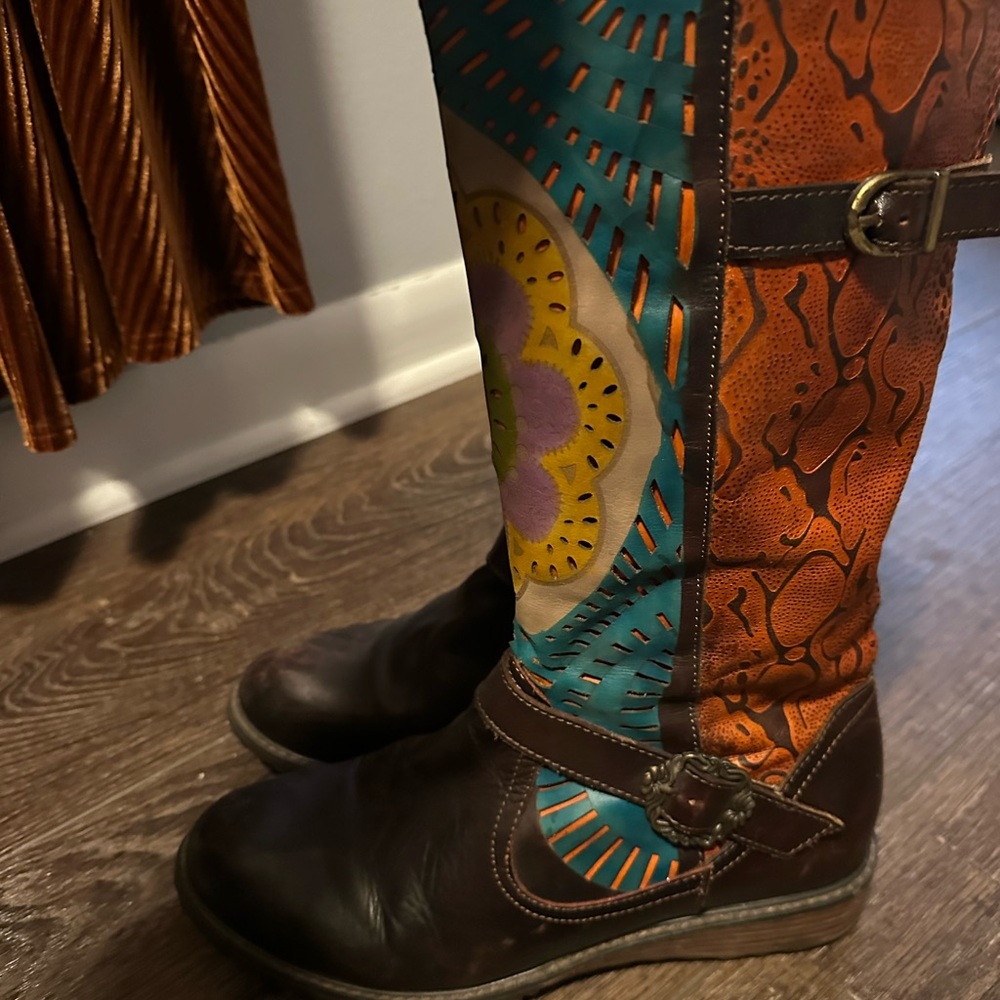 Colorful Floral Women's Boots - Picture 5 of 6